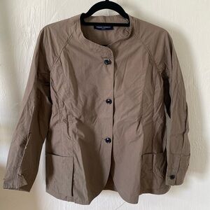 Yoshii Kondo Women's Taupe Round-Neck Button Jacket